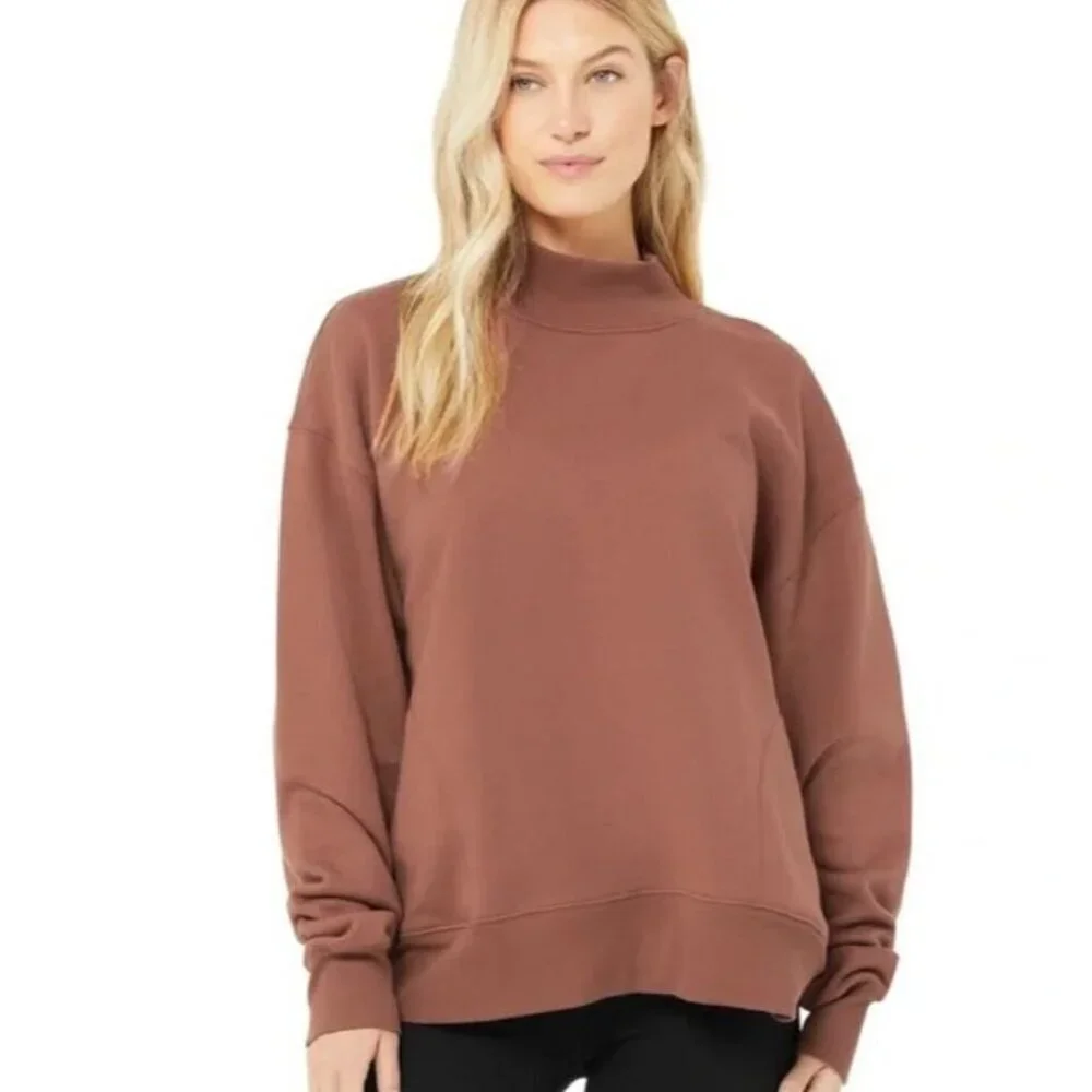 alo Refresh Mock Neck Sweatshirt w Pockets in Chestnut Brown NWT XS